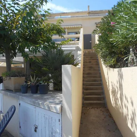 Marina Duplex 4 Couchages, Terrasse Et Solarium, Clim, Wifi, Parking, Port Camargue - Fr-1-250-217 * Le Grau-du-Roi