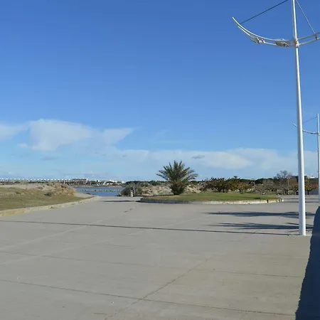 Apartmán Marina Duplex 4 Couchages, Terrasse Et Solarium, Clim, Wifi, Parking, Port Camargue - Fr-1-250-217